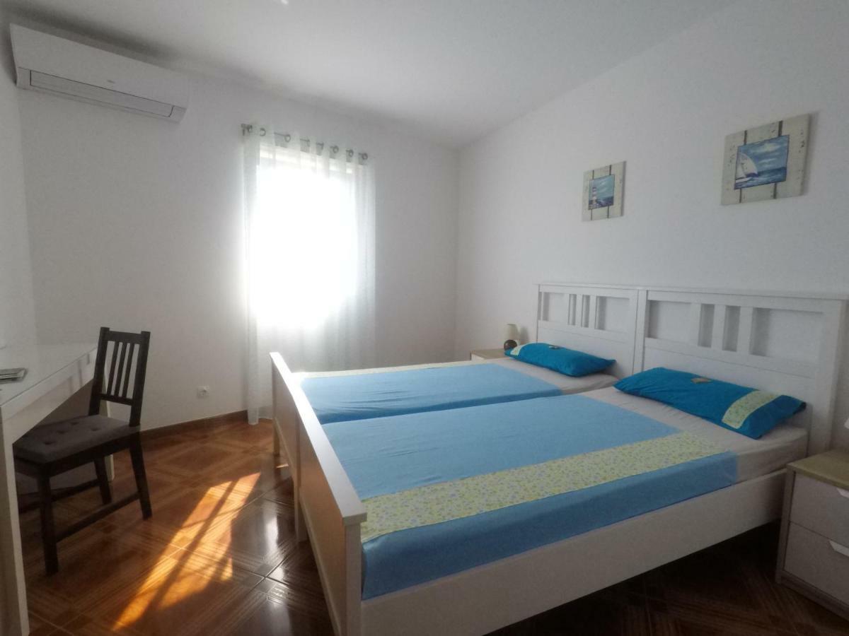 Apartments Pegla Нерезине Екстериор снимка